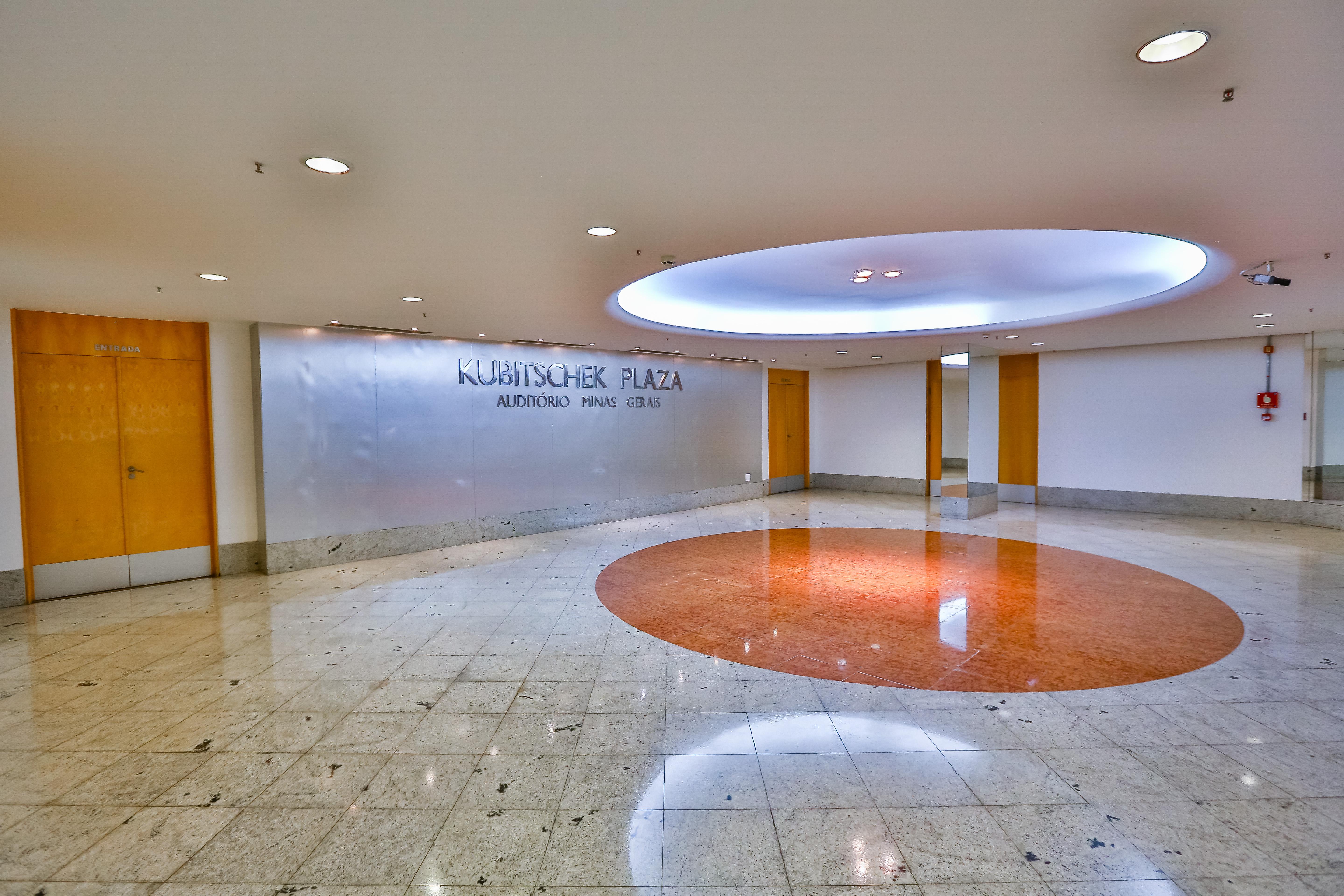 Hotel Kubitschek Plaza