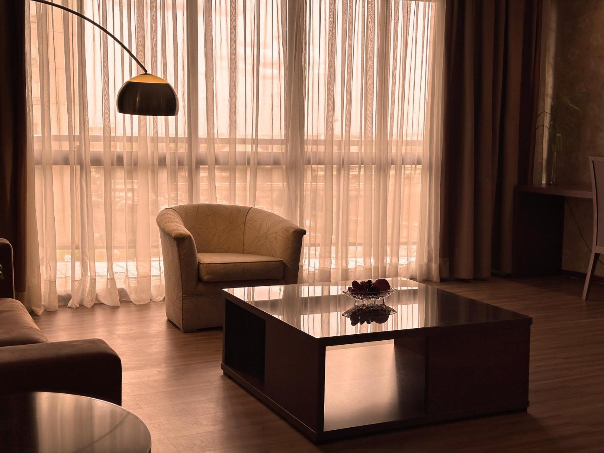 Hotel Kubitschek Plaza 4*